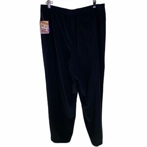 NWT Joy Lab lightweight nylon pant